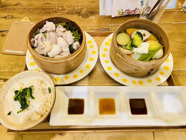 LOVE TABLE Agarato farm to table 2