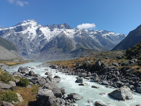 Hooker Valley track