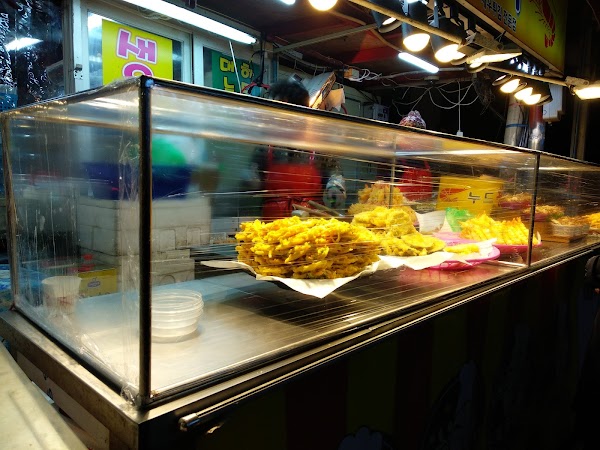 Sorea-Pogu Traditional Market 4