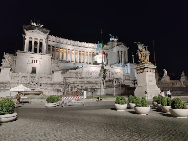 Monument to Victor Emmanuel II 3