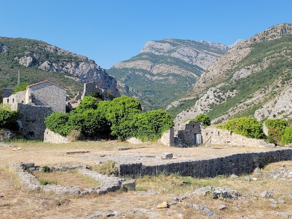 Utvrđeni grad Stari Bar 2