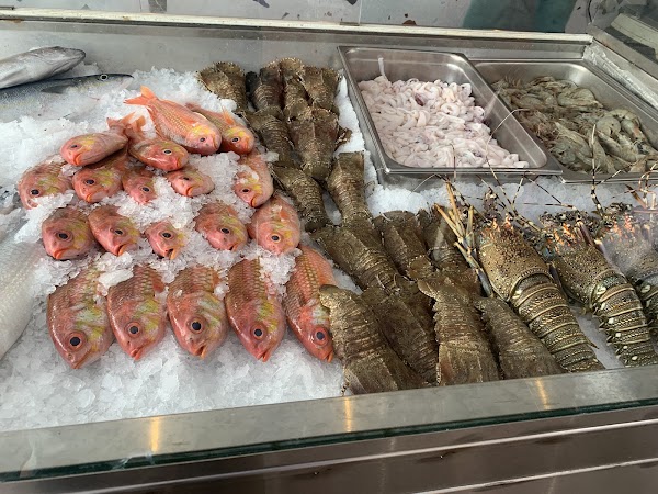 مطعم مشاوي عروس البحر - Aroos Al Bahar Fish Restaurant 5