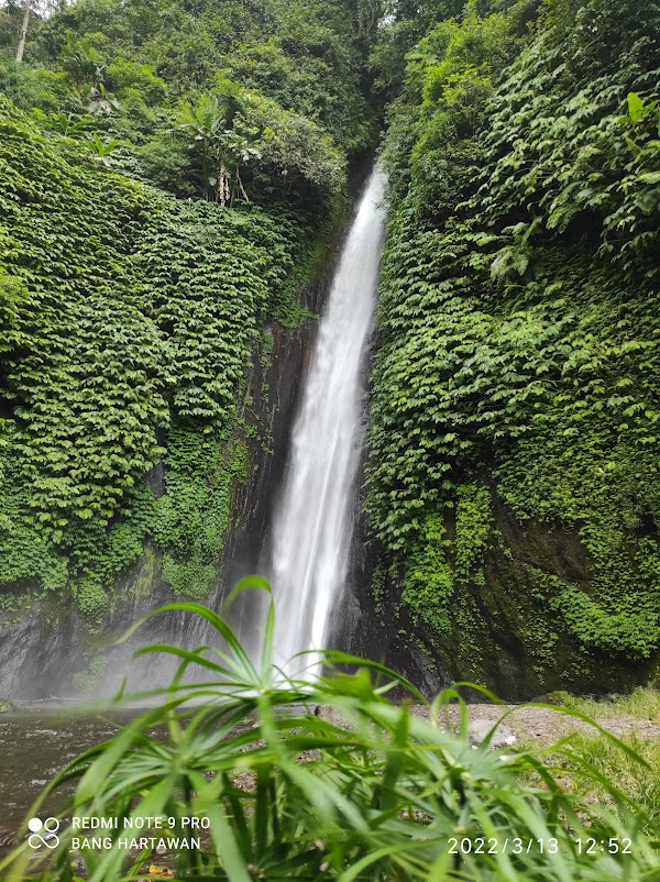 Air Terjun Munduk