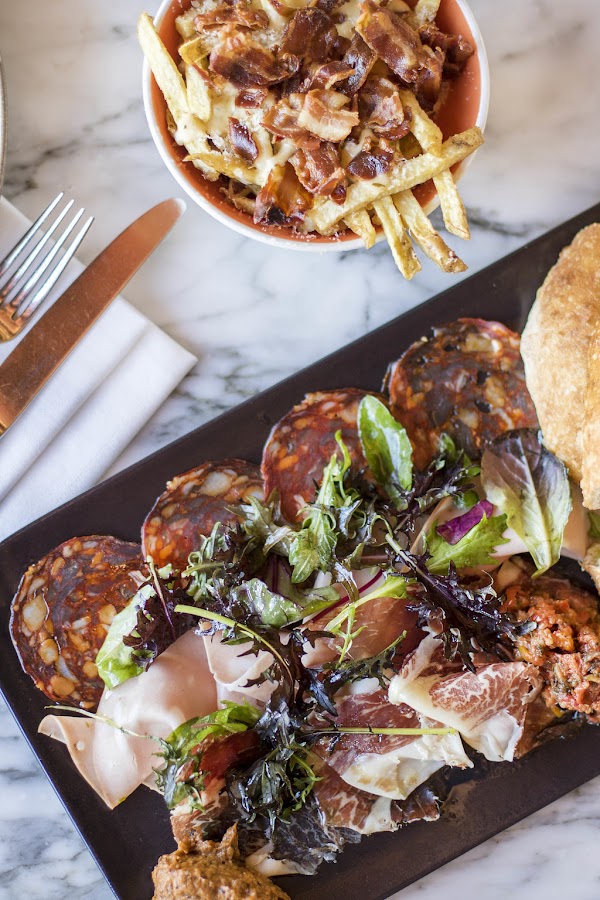 Sophie’s Rooftop Restaurant, Terrace & Bar 5