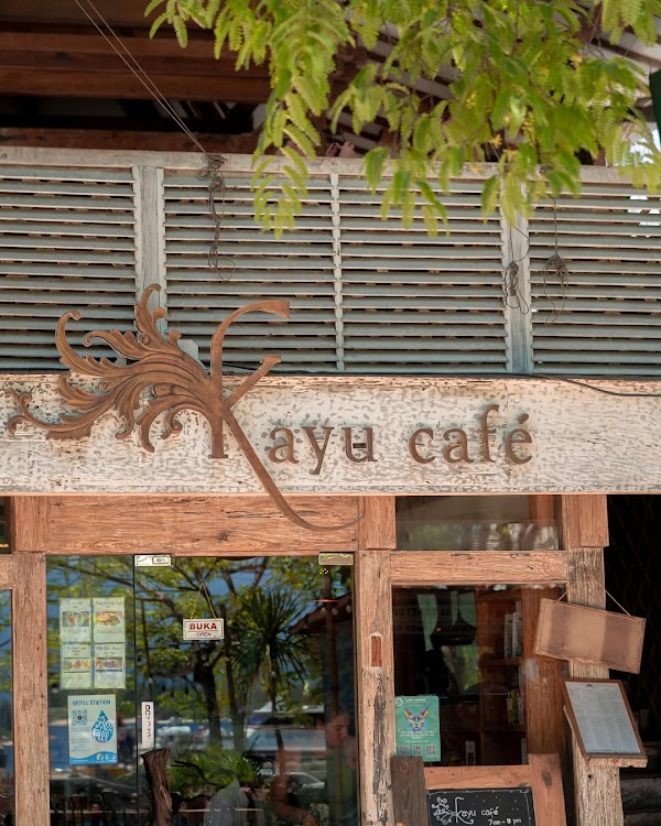 Kayu Cafe and Restaurant