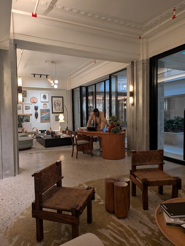 Raw (formerly as Raw Kitchen Hall) 3