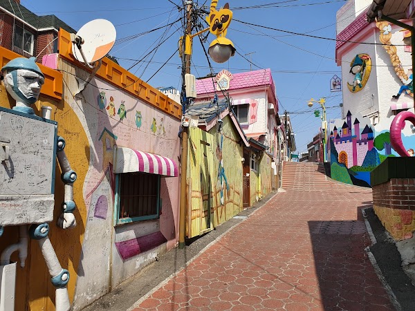 Songwol-dong Fairy Tale Village 5