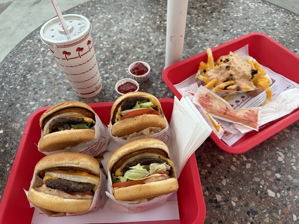 In-N-Out Burger 4