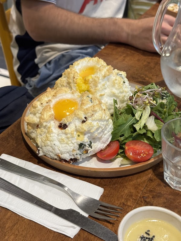 Eggs & Greens Café 2