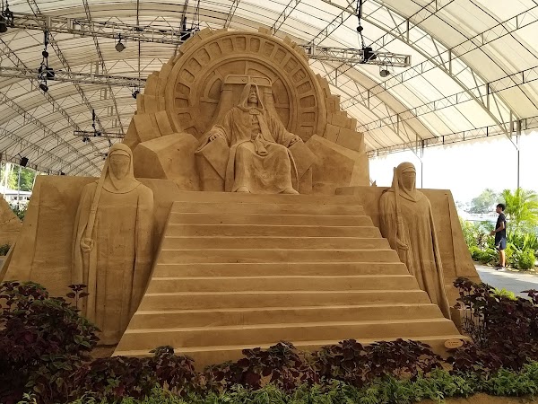 Sentosa Siloso Beach 3