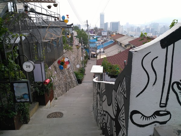 Ihwa Mural Village 3