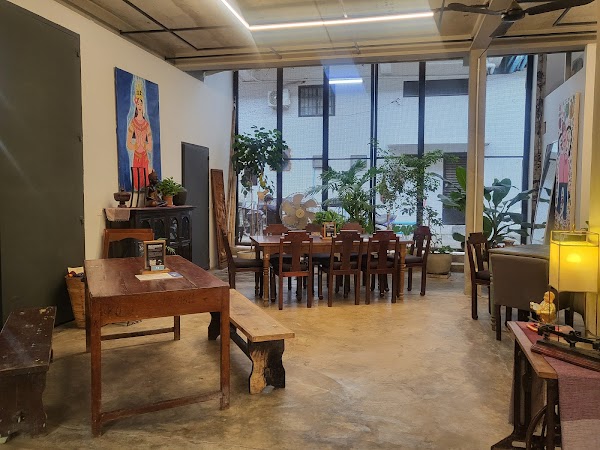 Friends the Restaurant 2