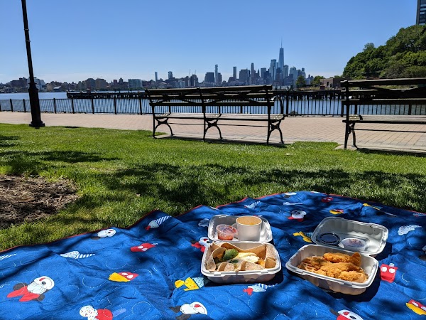 Maxwell Place Park 5