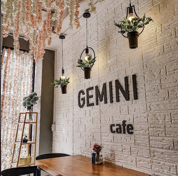 Gemini Cafe & Eatery 1