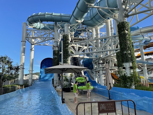 Studio City Water Park 5