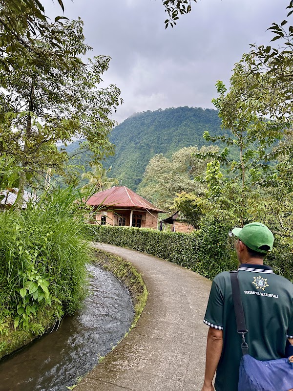 SEKUMPUL WATERFALL OFFICIAL (POST 1) 3