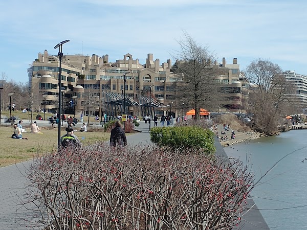 Georgetown Waterfront Park 2