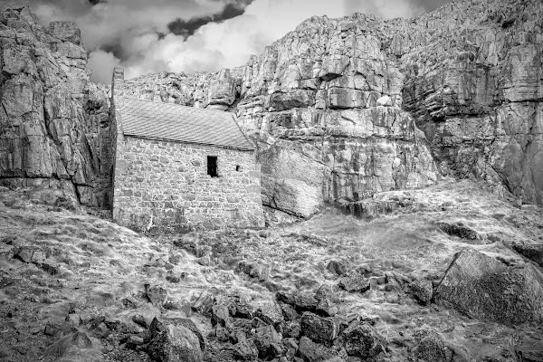 Saint Govan's Chapel 2
