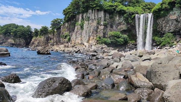 Jeongbang Waterfall 5