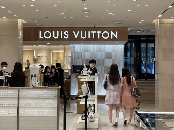 LOTTE Department Store Main Store