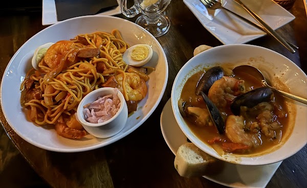 Estella Restaurant 5