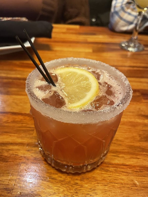 Estella Restaurant 4