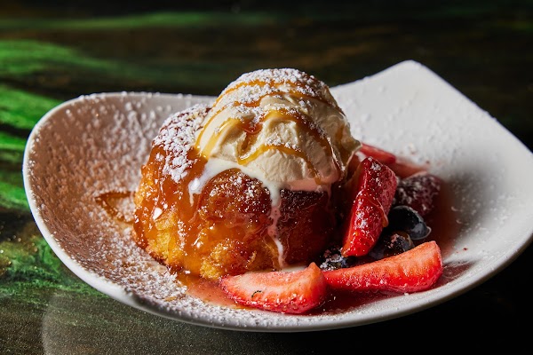 Estella Restaurant 3