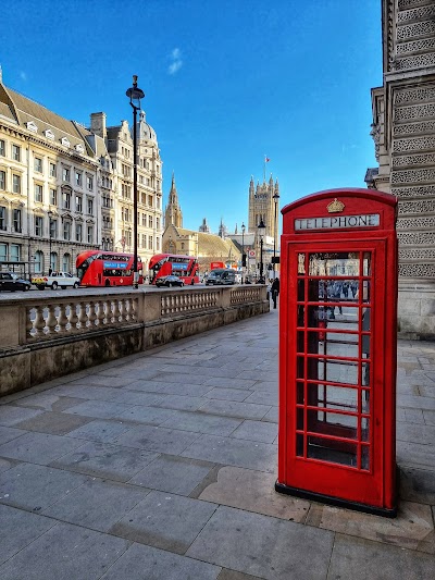 Red Telephone Box