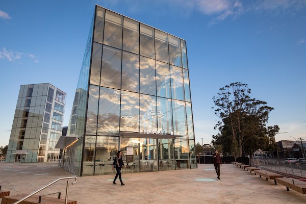 Green Square Library 4