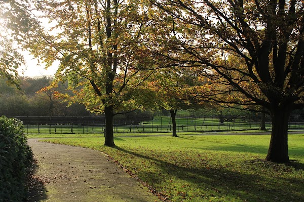 Golders Hill Park