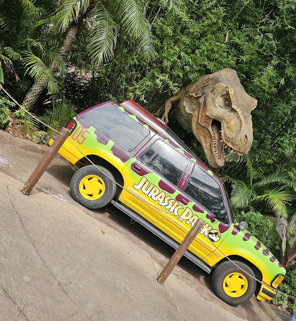 Jurassic Park River Adventure™ 5