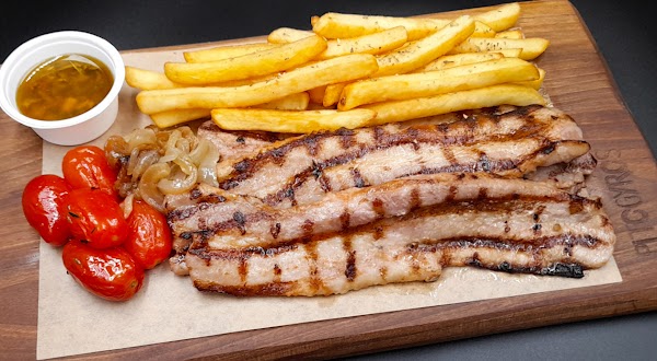 Pitogyros Traditional Grill House - Gyros, souvlaki, kebab. 5