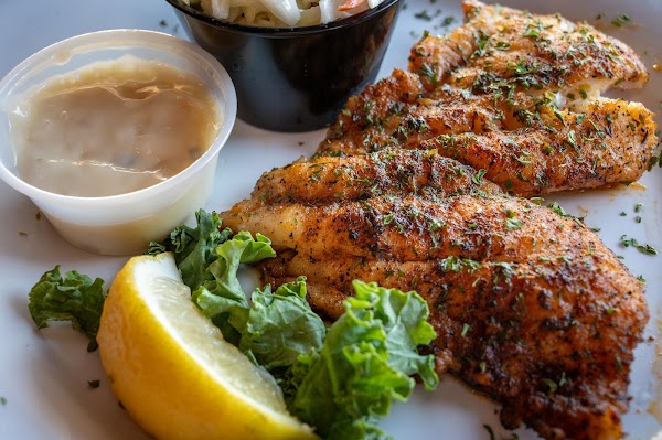 Friendly Fisherman Restaurant 5