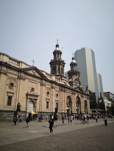 Santiago's City Symphony: A Stroll Through the Heart of Chile