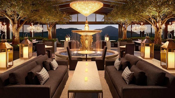 RH Rooftop Restaurant at RH Marin