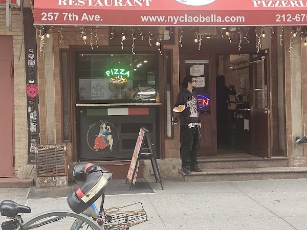 257 7 ave Ciao Bella restauran pizzeria
