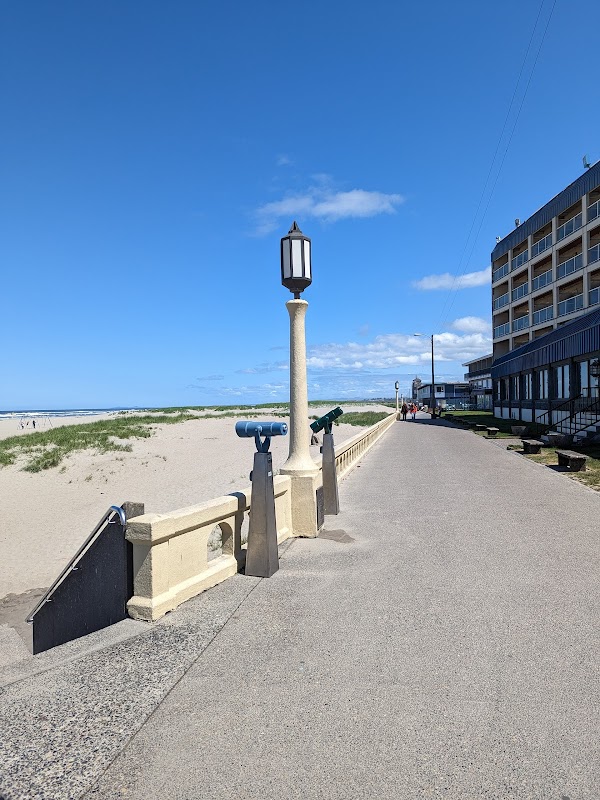 Seaside Beach North Promenade 2