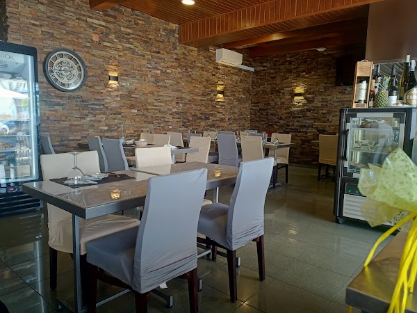 Riverside - Restaurant