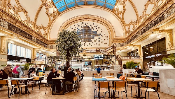 Lloyd Coffee Eatery - Antwerp 1