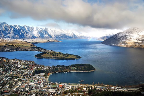Lake Wakatipu 1