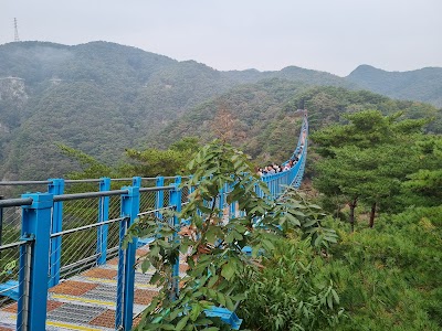 Ganhyeon Tourist Area (Sukgeumsan Grand Valley) 2