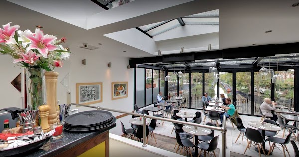 Laville Restaurant