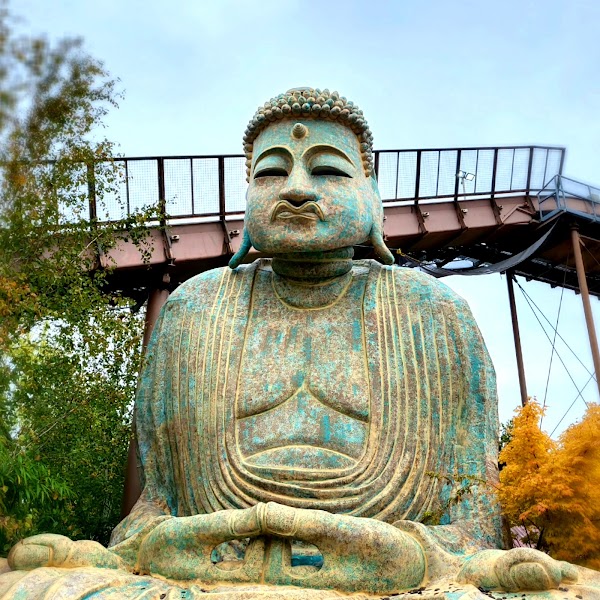 Chessington World of Adventures Resort 3