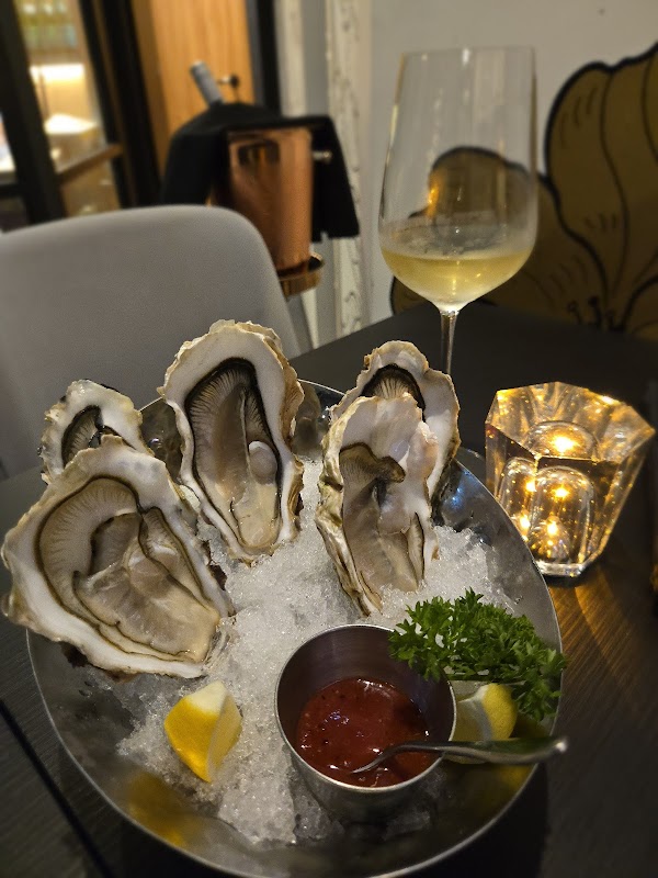 Lab Eat Restaurant & Bar (Main Branch) 3