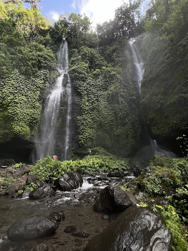 Fiji Waterfall Lemukih