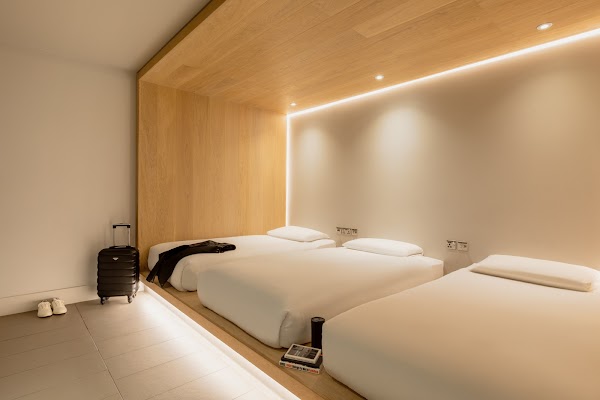 Zedwell Piccadilly Circus 5