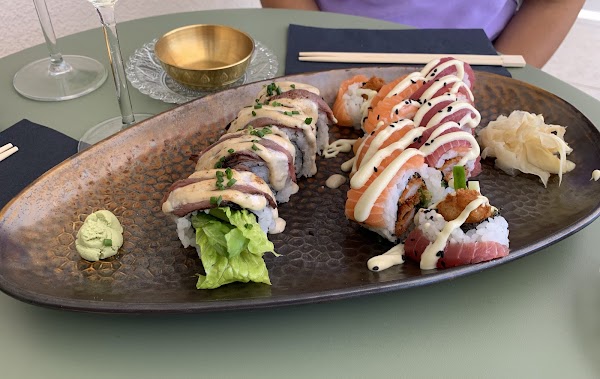 KOMBU Japanese Fusion Eatery 4