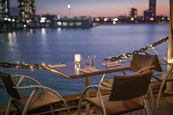 Glass Dining & Lounge Bar