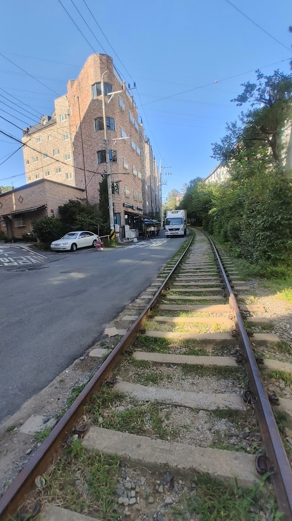 Hangdong Railroad Trail 2