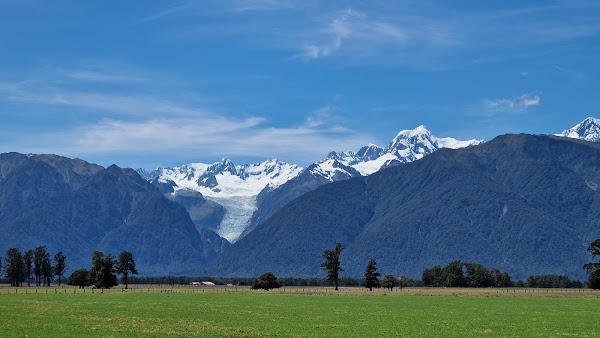 Fox Glacier Viewpoint / Te Kopikopiko O Te Waka 5